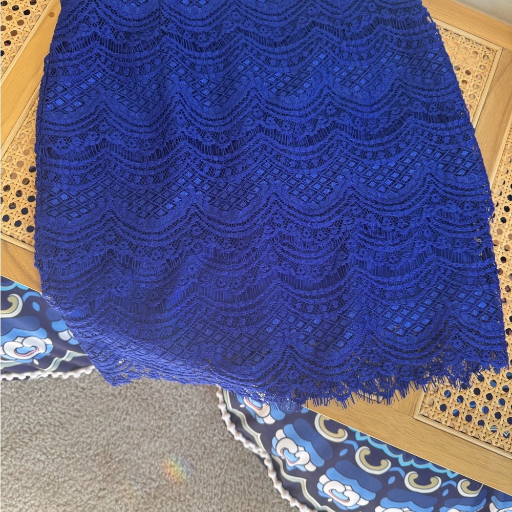 Elegant Blue Lace Skirt